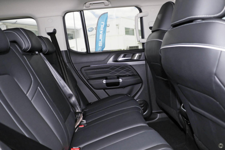 2025 GWM Tank 300 P01 Ultra SUV Image 9