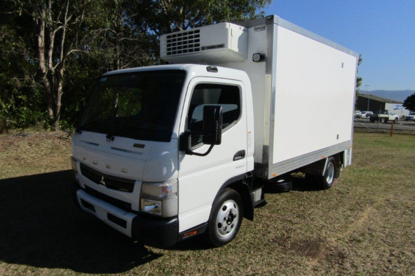 2018 Fuso Canter FE 515 4.5 SWBMATED UAL HAS Refrigerated Truck Image 5