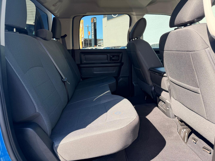 2023 Ram 1500 DS Express Ute Image 13