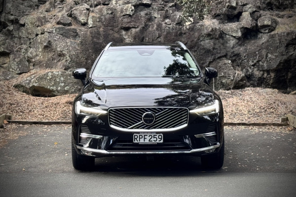 2026 Volvo XC60 UZ Plus B5 SUV Image 2