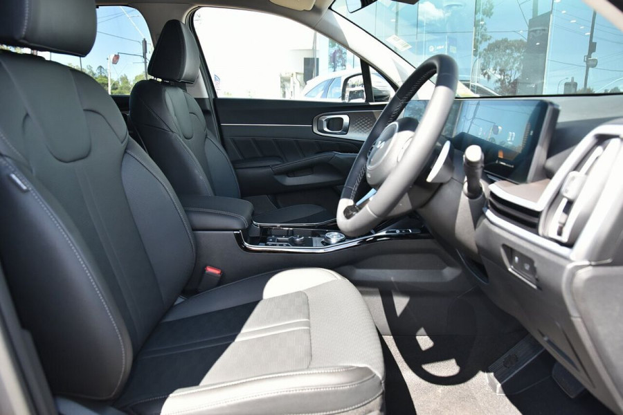 2025 Kia Sorento MQ4 PE Sport+ SUV Image 8