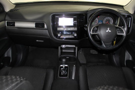 2014 Mitsubishi Outlander ZJ ES Suv