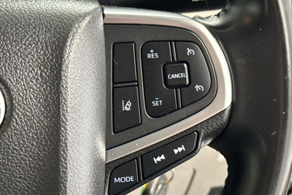 2020 Toyota HiAce GDH300R  Van