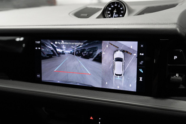 2024 Porsche Cayenne 9YB E-Hybrid SUV image 15