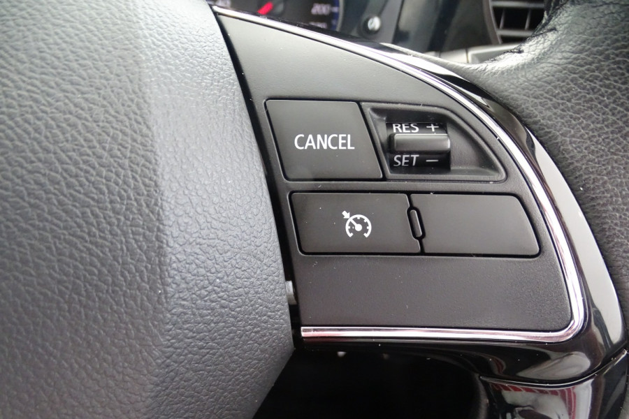 2017 Mitsubishi Outlander ZK LS SUV Image 16