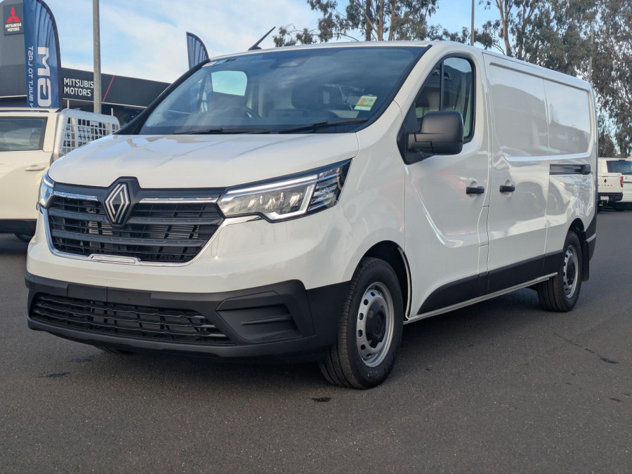 2026 Renault Trafic X82 Pro Van Image 5