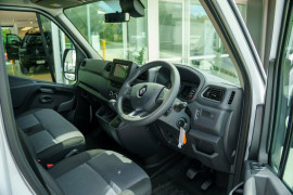 2025 Renault Master X62 Phase 2 Pro 110kW MWB Van