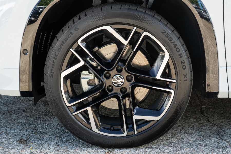 2025 MY26 Volkswagen Tayron R4 195TSI R-Line SUV
