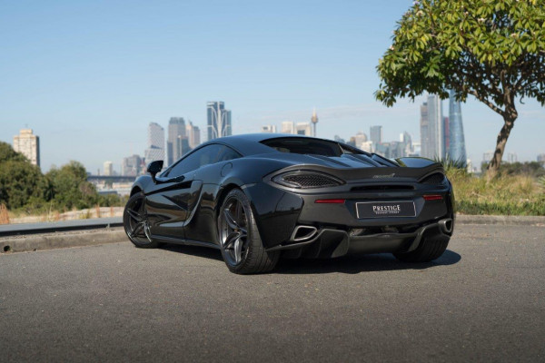 2019 Mclaren 540c Coupe Image 3