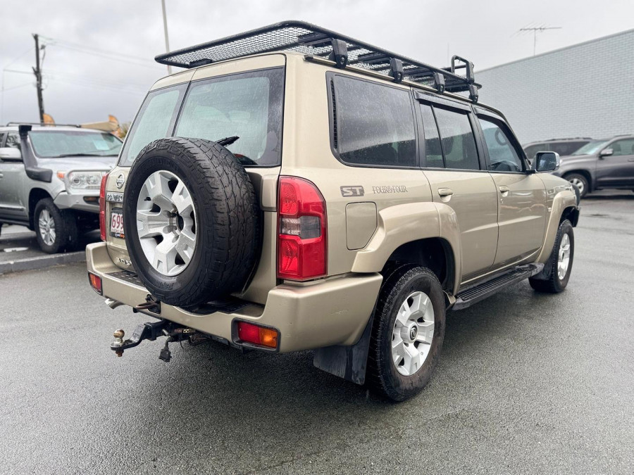 2006 Nissan Patrol GU IV ST SUV Image 8