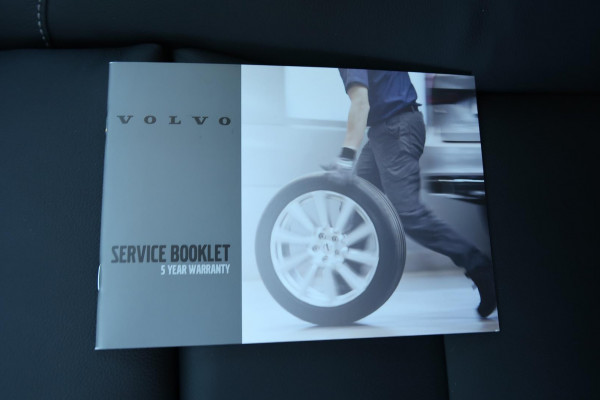 2025 MY26 Volvo XC40 XZ Plus B4 SUV Image 7