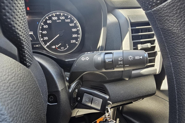 2025 Mitsubishi Triton MV GLX+ Ute Image 18