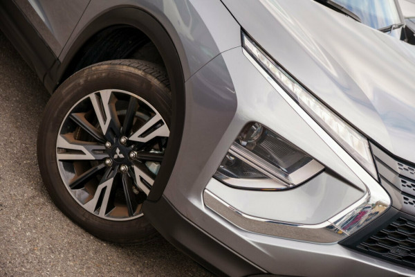 2024 Mitsubishi Eclipse Cross YB LS SUV Image 6