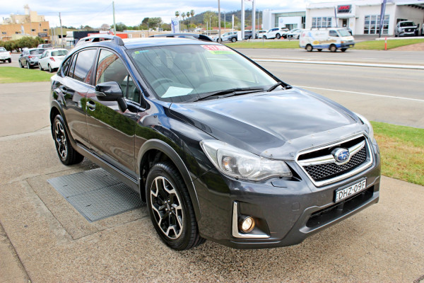 2016 MY17 Subaru XV G4-X 2.0i-S SUV Image 4
