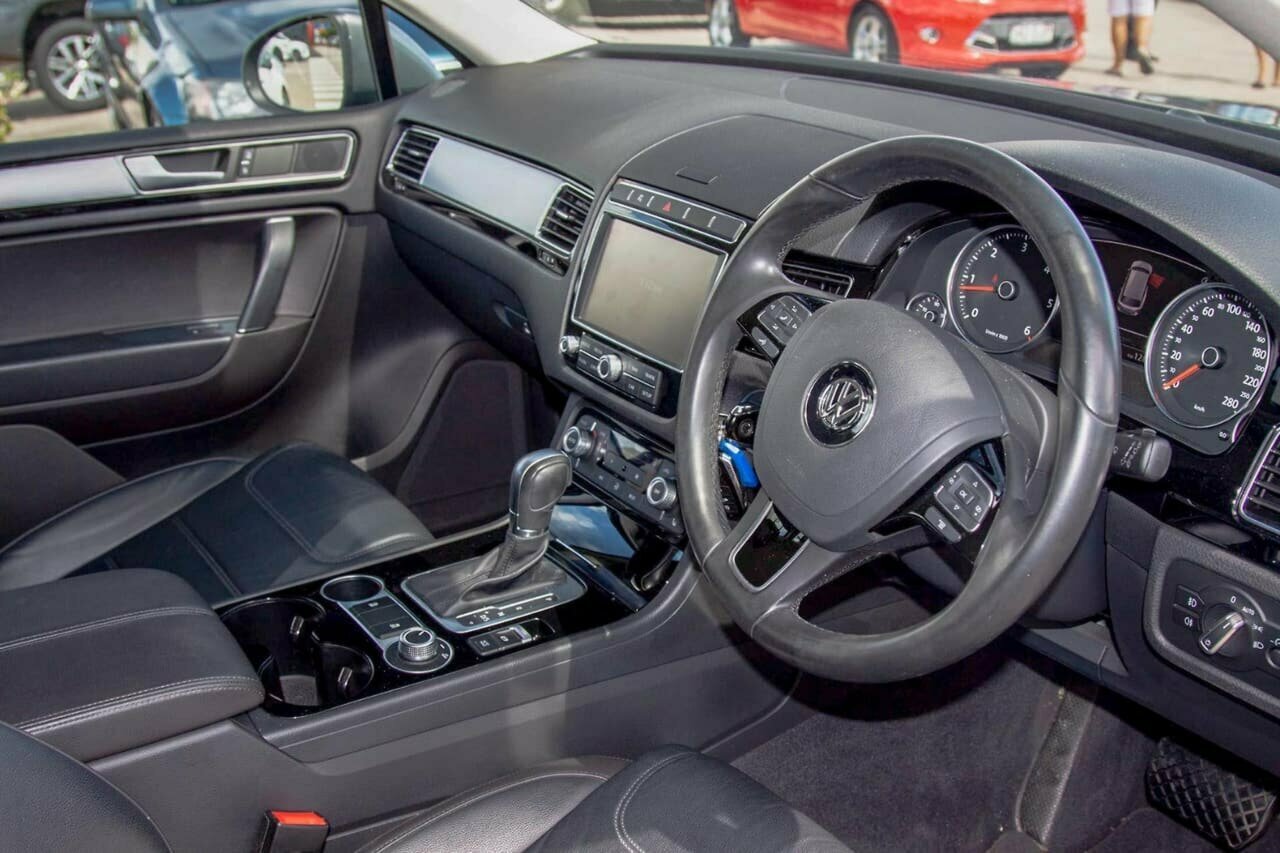 2015 Volkswagen Touareg 7P MY15 150 TDI SUV Image 6