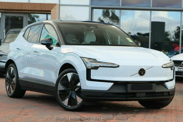 2024 Volvo EX30  Single Motor Extended Range Ultra SUV