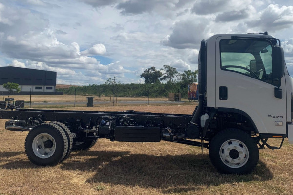 2026 Isuzu NQS 80-175 DT D34 Cab Chassis Image 8