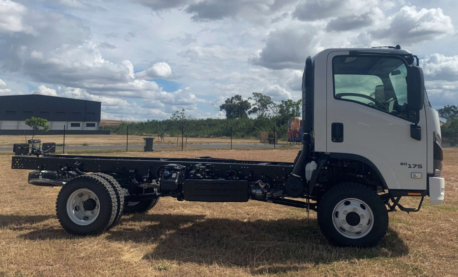2026 Isuzu NQS 80-175 DT D34 Cab Chassis Image 8