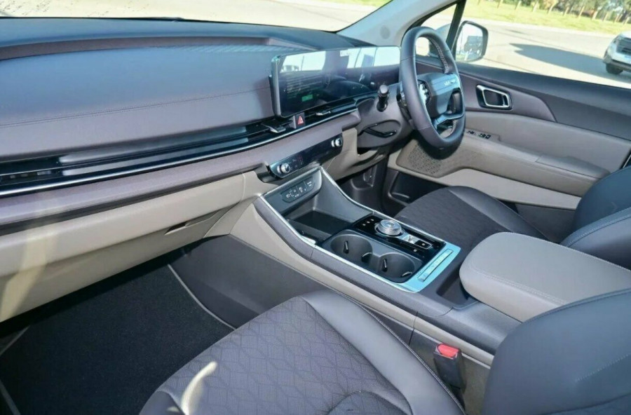 2026 MY27 Kia Carnival KA4 PE Sport+ HEV People Mover Image 6