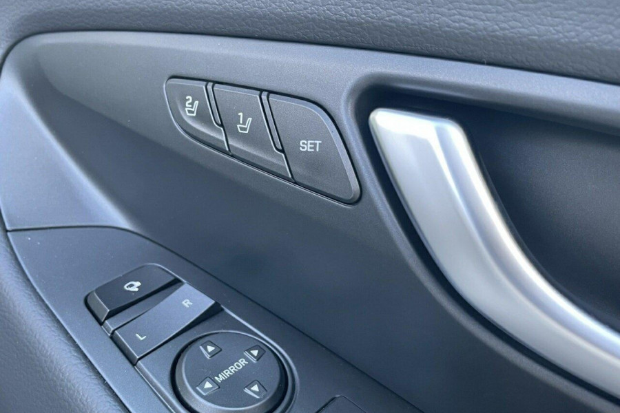 2024 MY25 Hyundai i30 PDe.V6  N Line Premium Hatch Image 15
