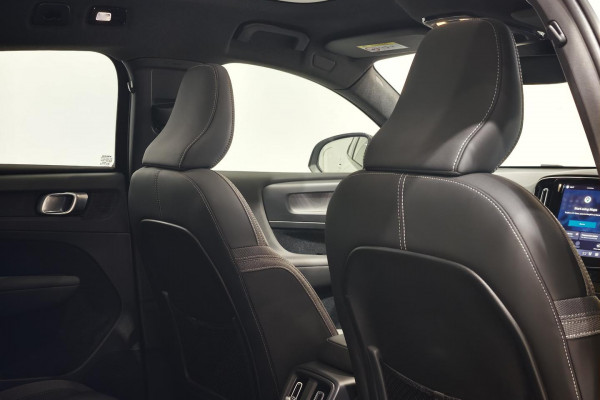 2022 MY23 Volvo C40 XK Recharge Twin SUV Image 23