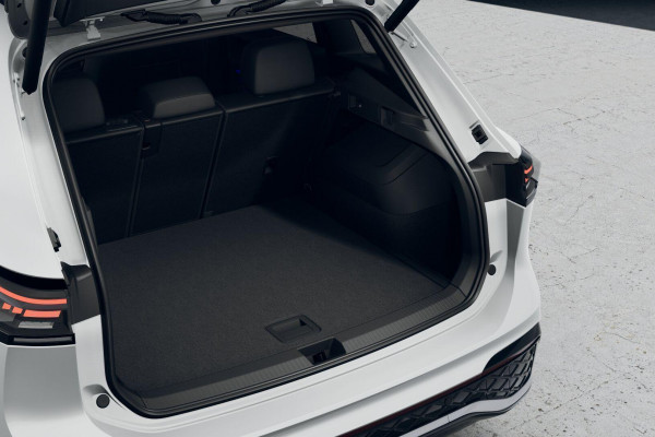 2026 Volkswagen Tiguan CT 195TSI R-Line SUV Image 8