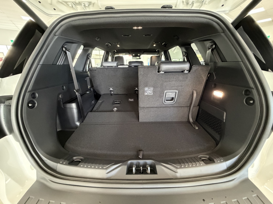 2026 MY26.5 Ford Everest UB Sport SUV Image 12