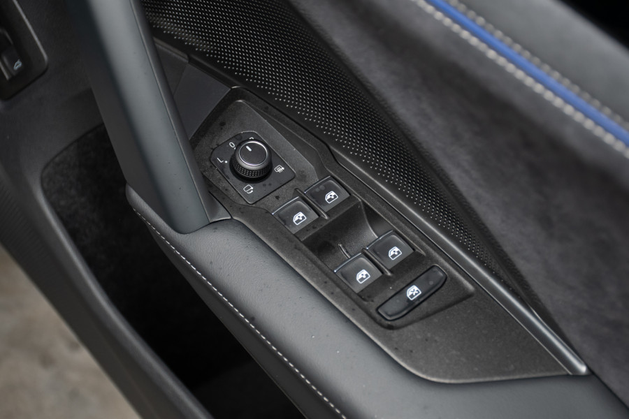 2025 Volkswagen Tayron R4 195TSI R-Line SUV Image 20