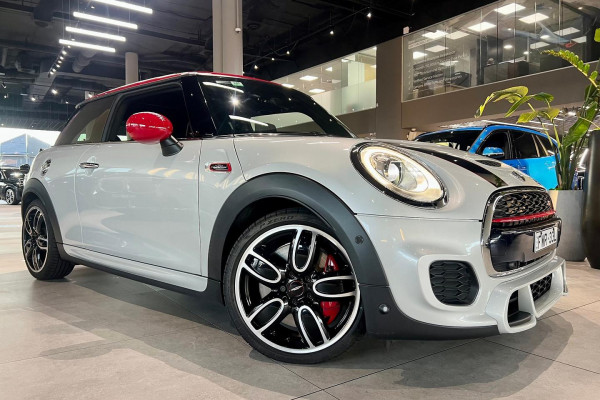 MINI Cooper John Cooper Works F56