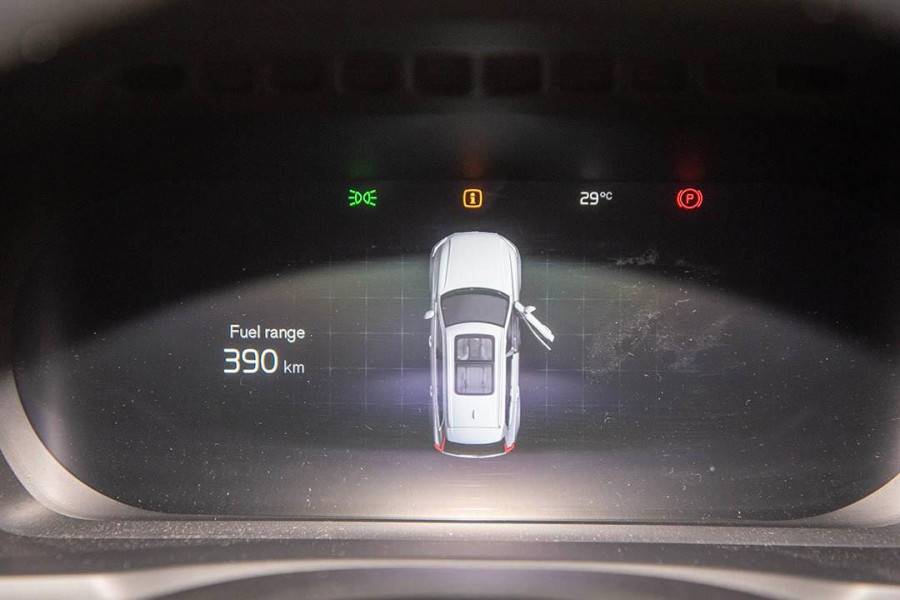 2023 Volvo XC90 L Series Ultimate B6 Bright SUV Image 13