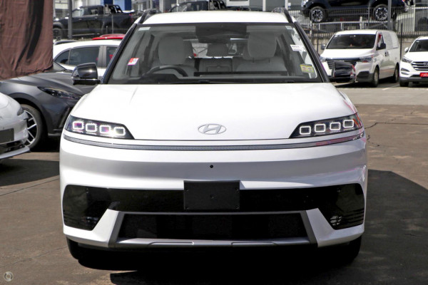 2026 Hyundai ELEXIO OE1.V1 Elite SUV Image 2