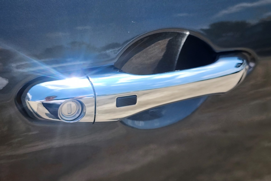2025 MY24 JAC T9  Haven Ute Image 7