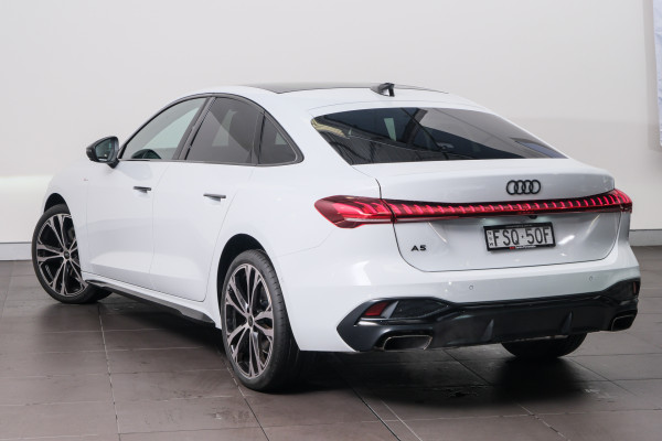 2025 Audi A5 B10 TFSI 150kW S line Sedan image 2