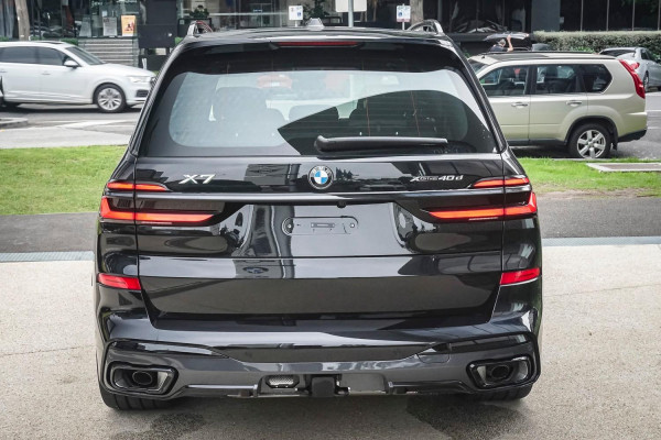 2026 BMW X7 G07 LCI xDrive40d M Sport SUV image 3