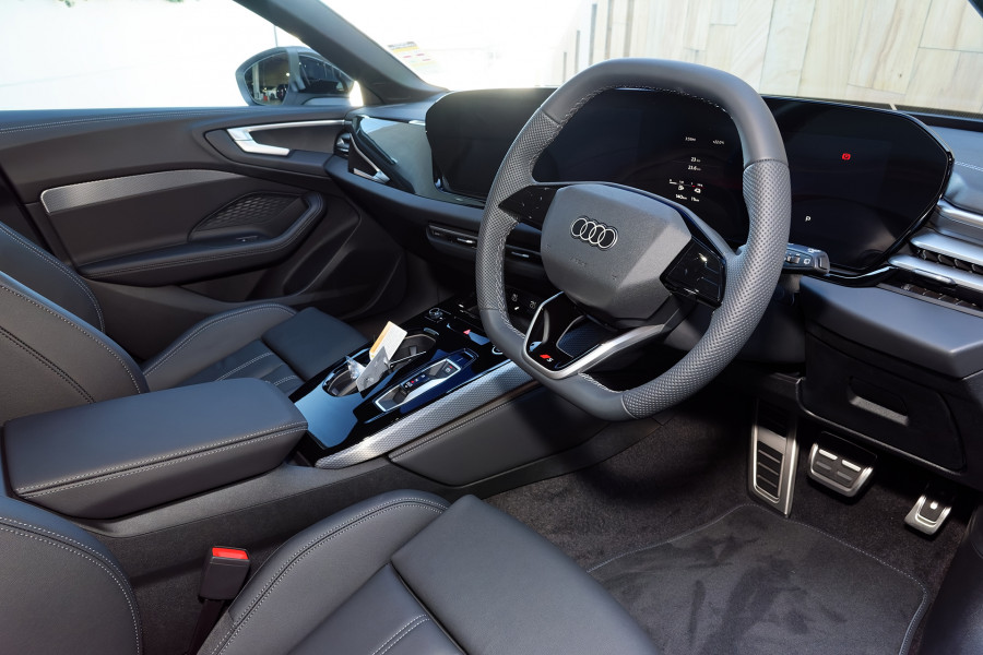 2025 Audi A5 B10 e-hybrid S-Line Wagon