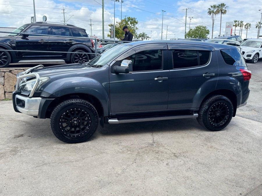 2018 Isuzu MU-X LS-U SUV Image 9