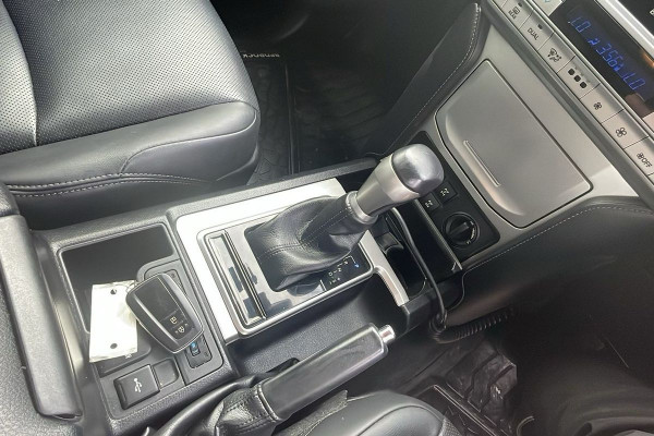 2020 Toyota LandCruiser Prado GDJ150R VX SUV Image 15