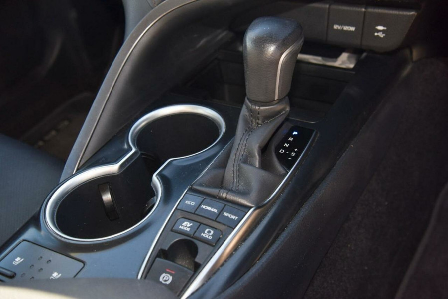 2020 Toyota Camry AXVH71R SL Sedan Image 8