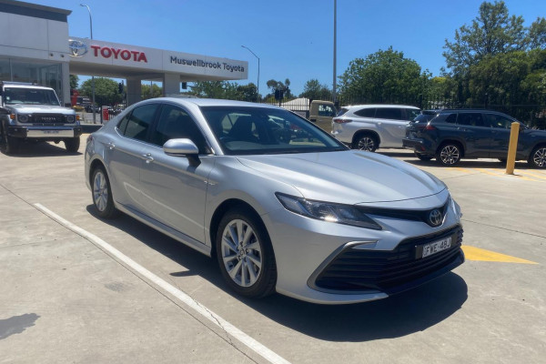 2022 Toyota Camry 2Z76730A0 Ascent Sedan Image 1