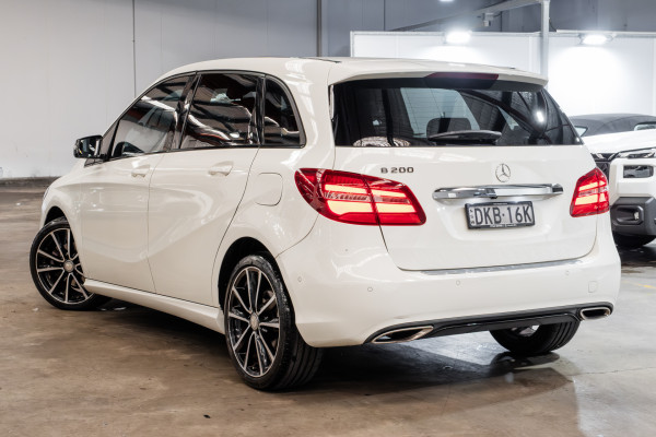 2016 MY17 Mercedes-Benz B-Class Hatch image 2