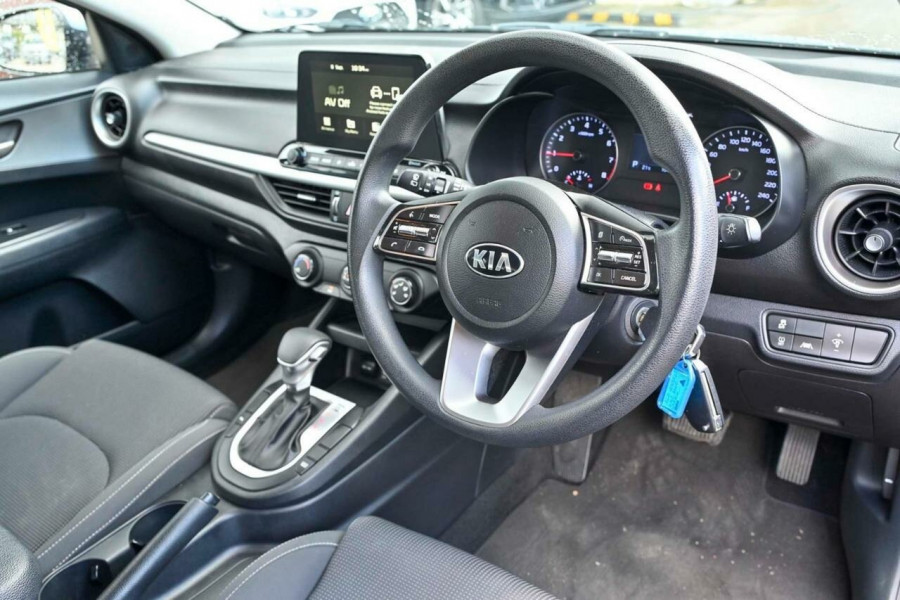 2019 Kia Cerato BD S Hatch Image 8