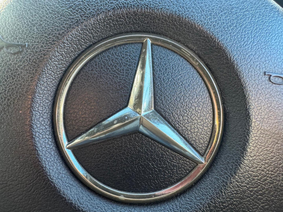 2016 Mercedes-Benz C-Class W205 C250 Sedan Image 18