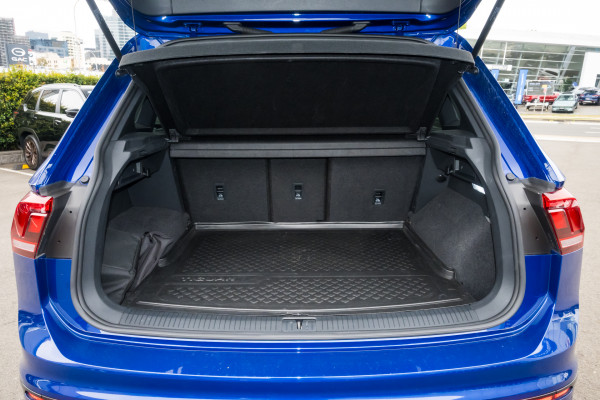 2022 MY23 Volkswagen Tiguan 5N (R) R SUV Image 20