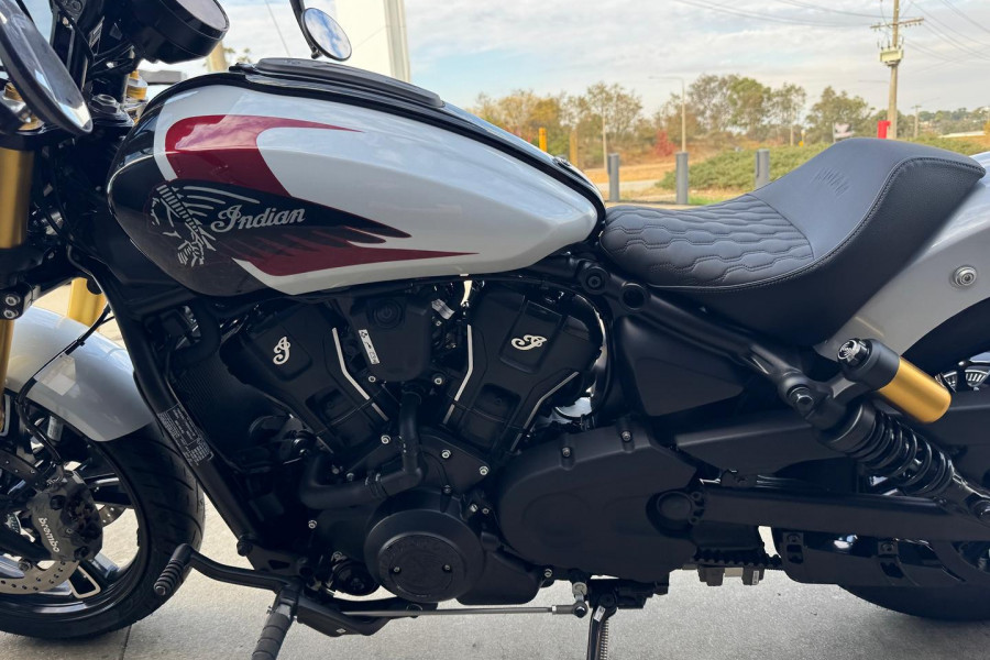 2024 MY25 Indian Scout 101 Scout Image 14