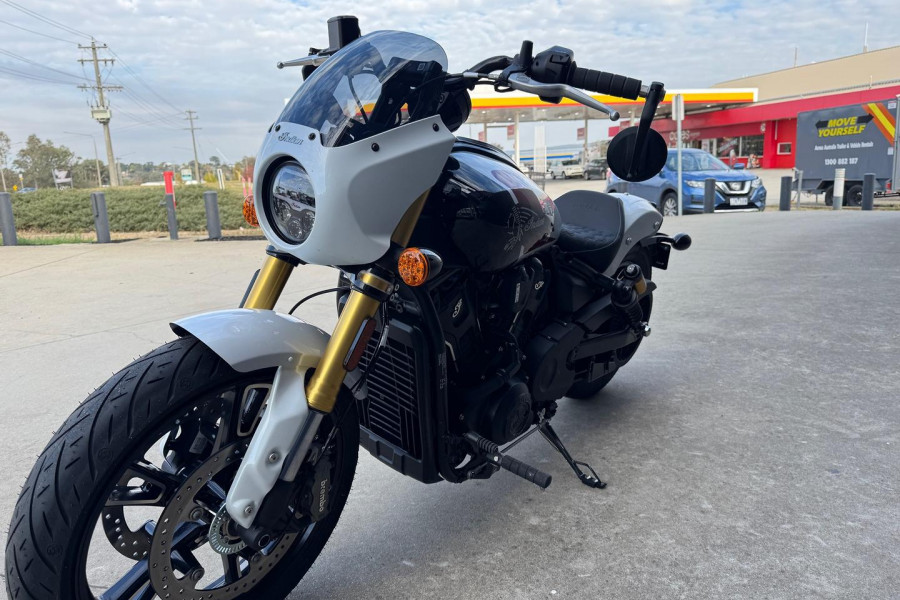 2024 MY25 Indian Scout 101 Scout Image 18