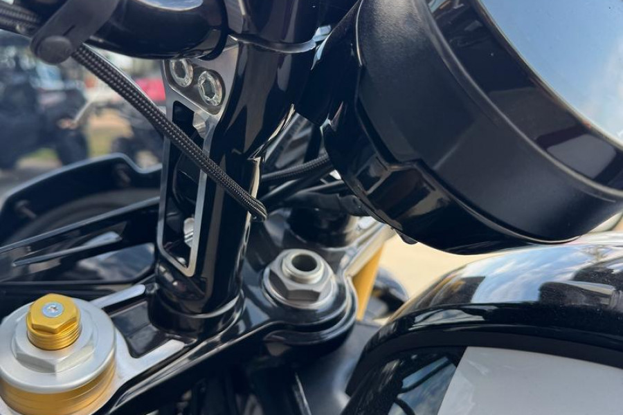 2024 MY25 Indian Scout 101 Scout Image 25