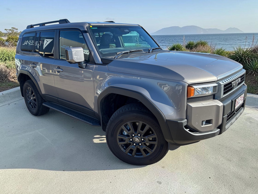 2026 Toyota LandCruiser Prado GDJ251R GXL SUV Image 1