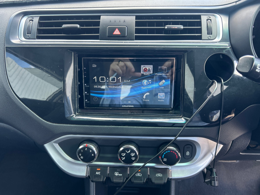 2015 Kia Rio UB S Hatch Image 18
