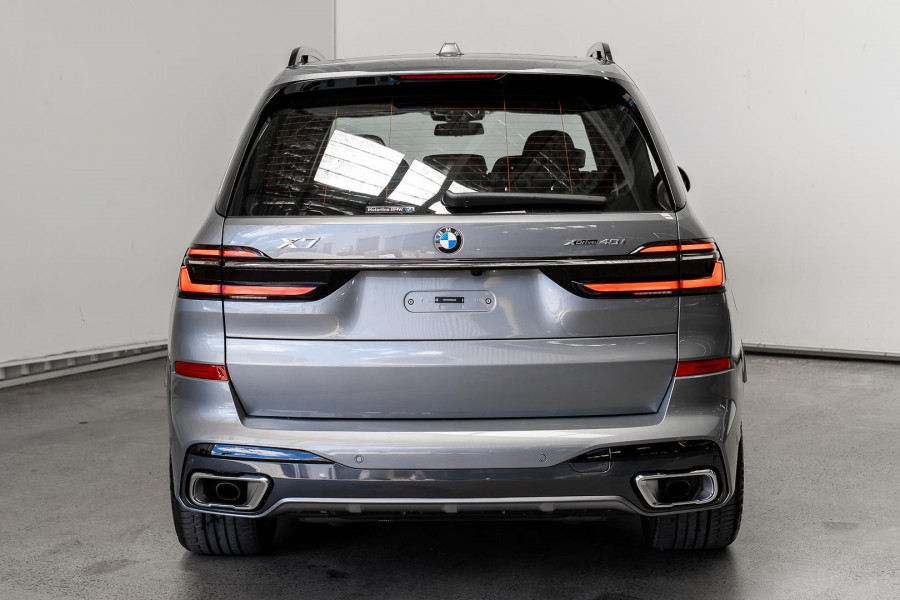 2025 BMW X7 G07 LCI xDrive40i M Sport SUV