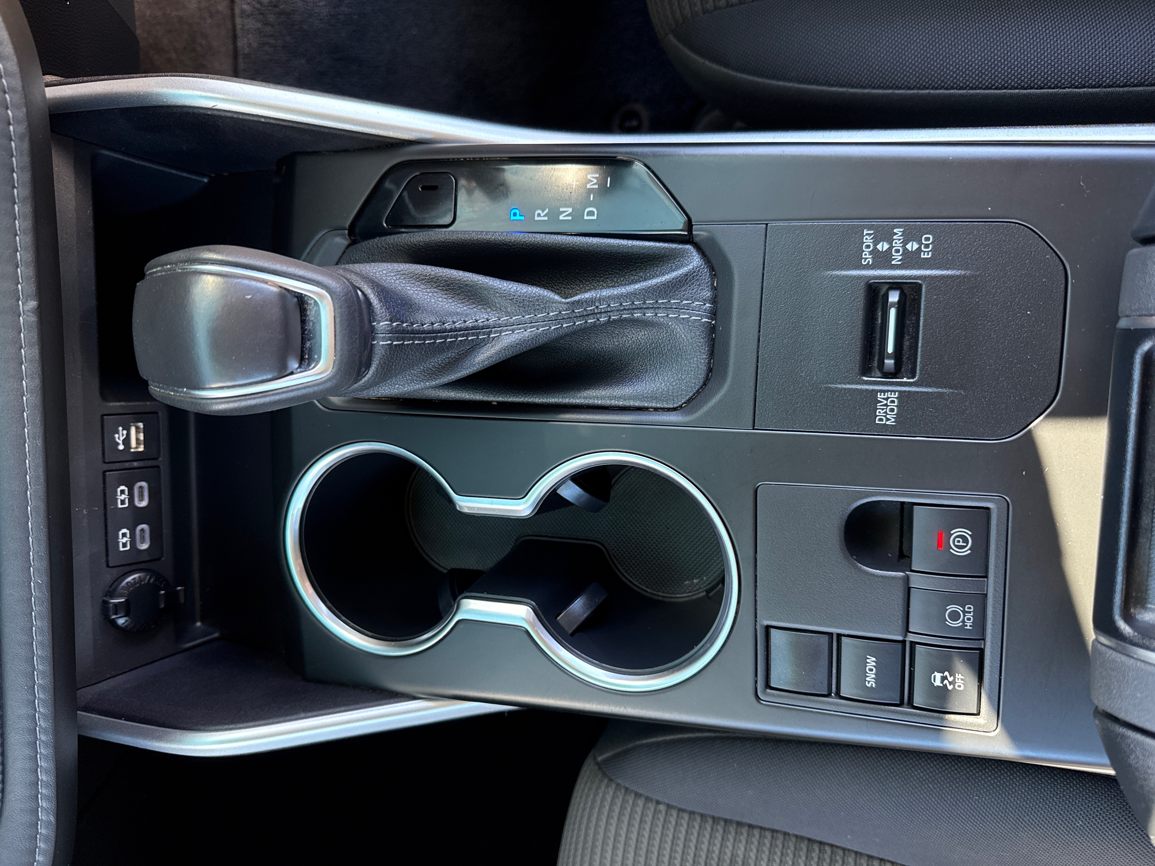 2023 Toyota Kluger TXUA75R (Petrol AWD) GX SUV Image 21